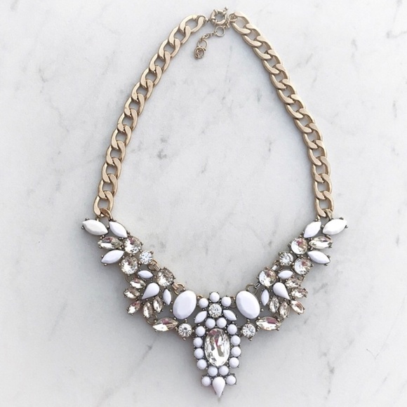 White Statement Necklace - Picture 5 of 7